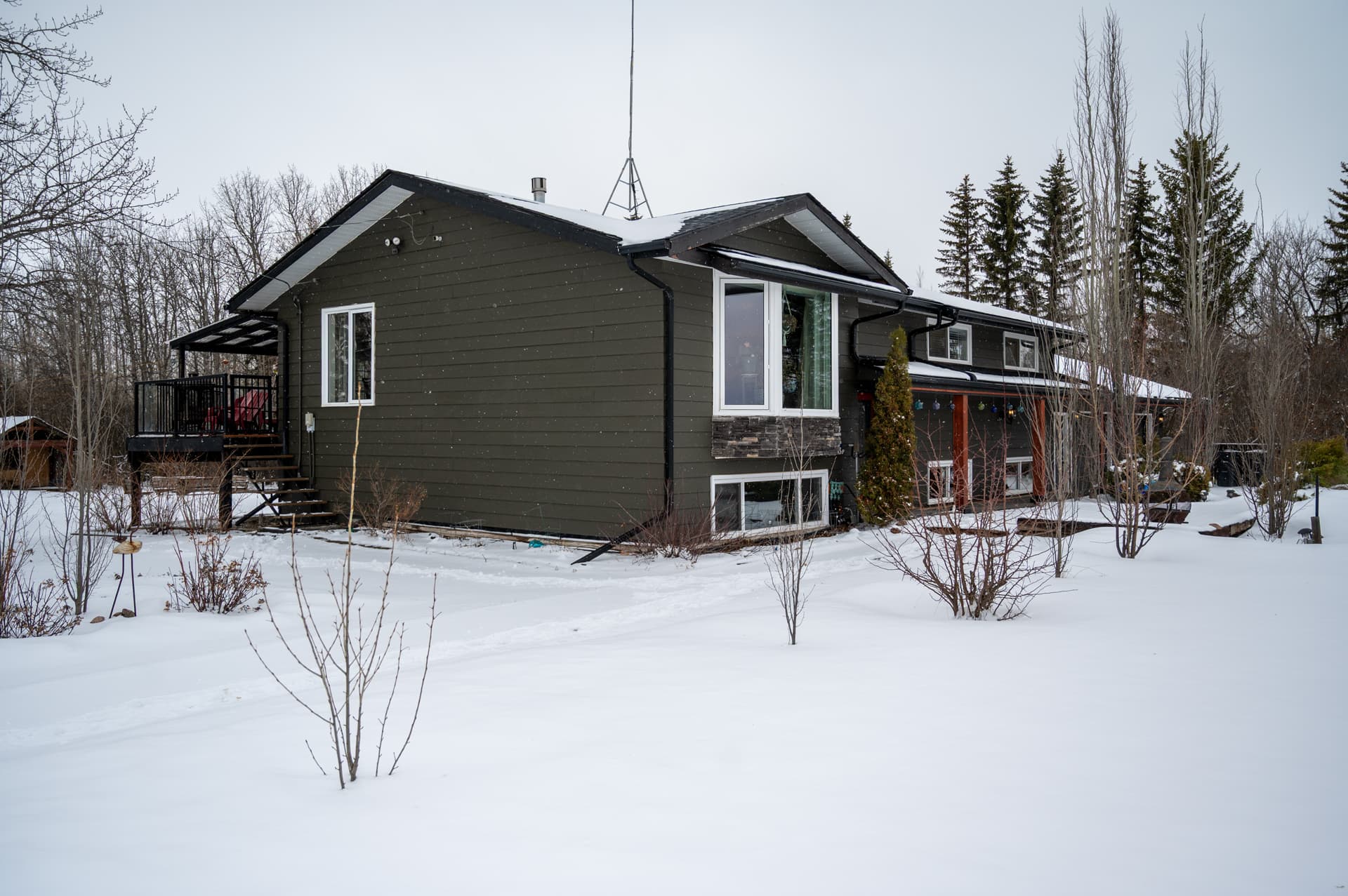 Country setting in the country acreage delivery demo
