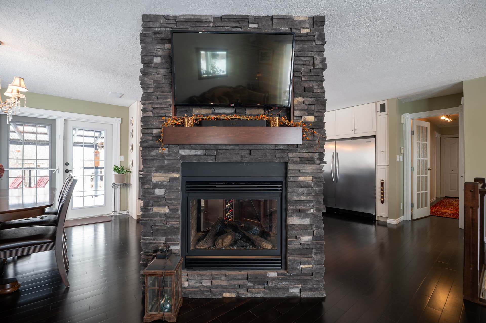 Living room perspective in the country acreage delivery demo