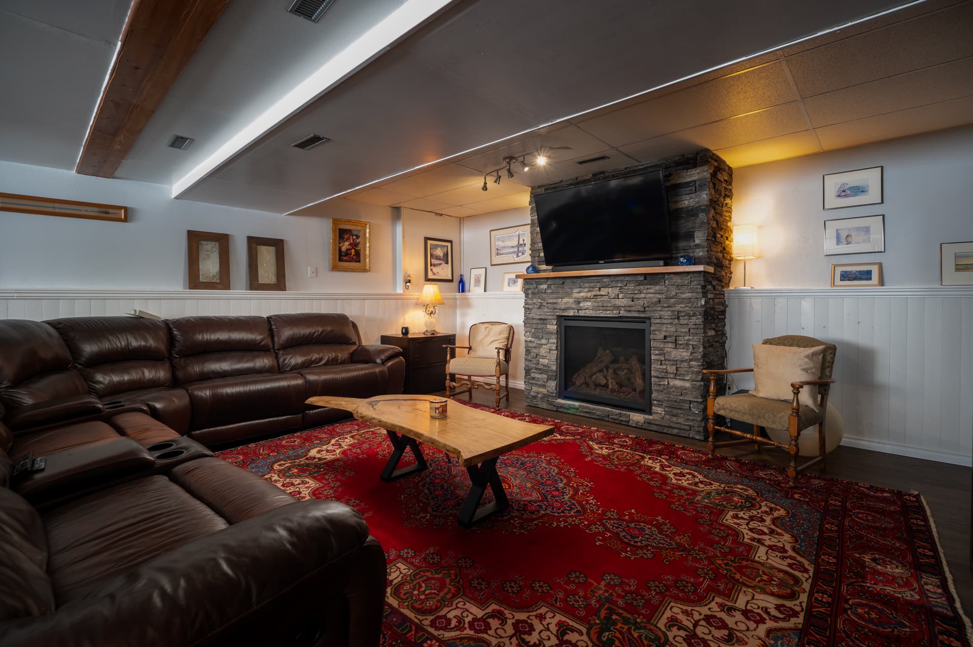 Basement in the country acreage delivery demo